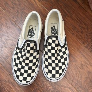 checkered vans
